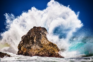hawaii-rock-ocean-water-splash-roar